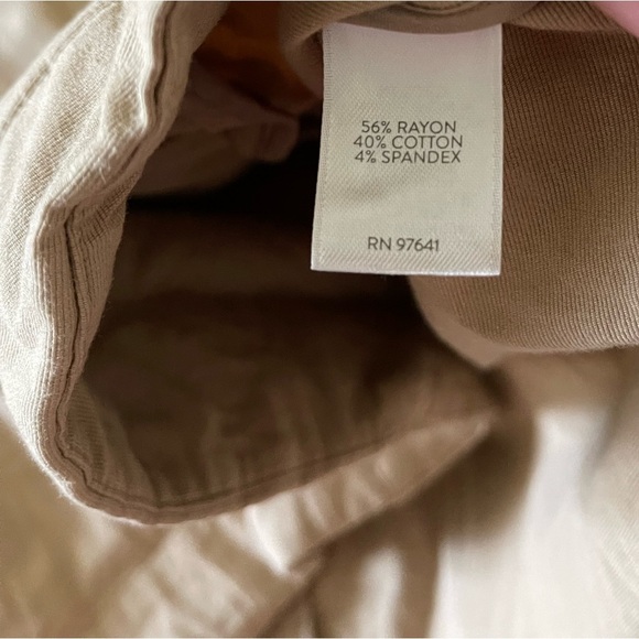 J Jill| Tan Canvas Utility Jacket with Gorgeous Buttons & Pockets, Size XL••• - Picture 11 of 14